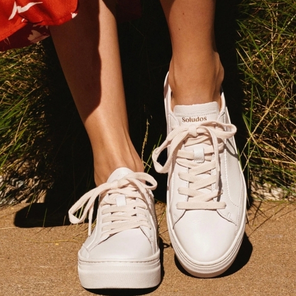Soludos Shoes - SOLUDOS Ibiza White Leather Platform Sneakers In Oasis White Size 9.5